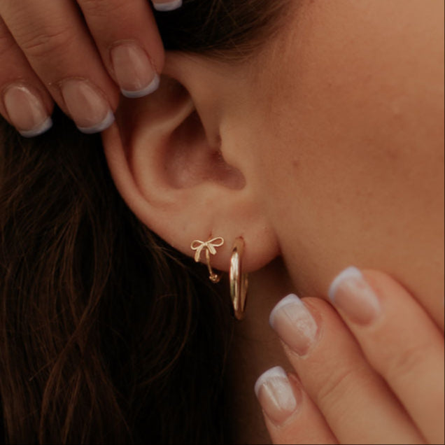 Ava Bow Hoops